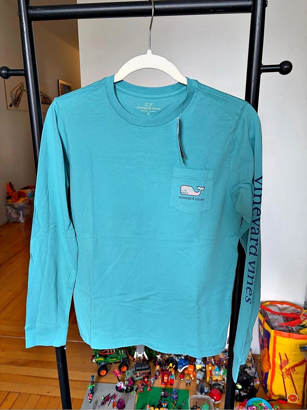 Vineyard Vines Long-Sleeve Vintage Whale Pocket Tee Blue Medium